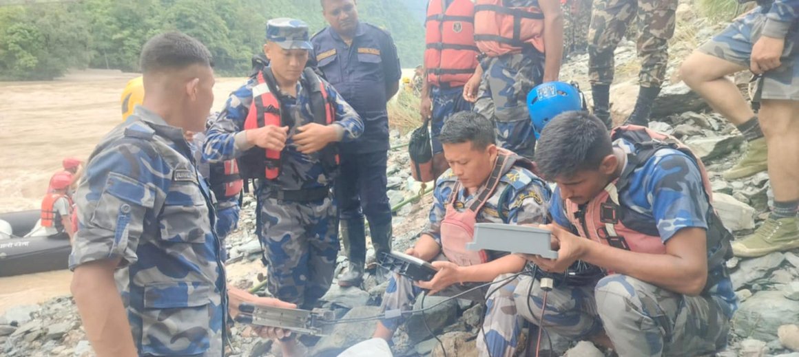 त्रिशूलीमा बेपत्ता बस र यात्रु खोज्न ड्रोन क्यामरा प्रयोग